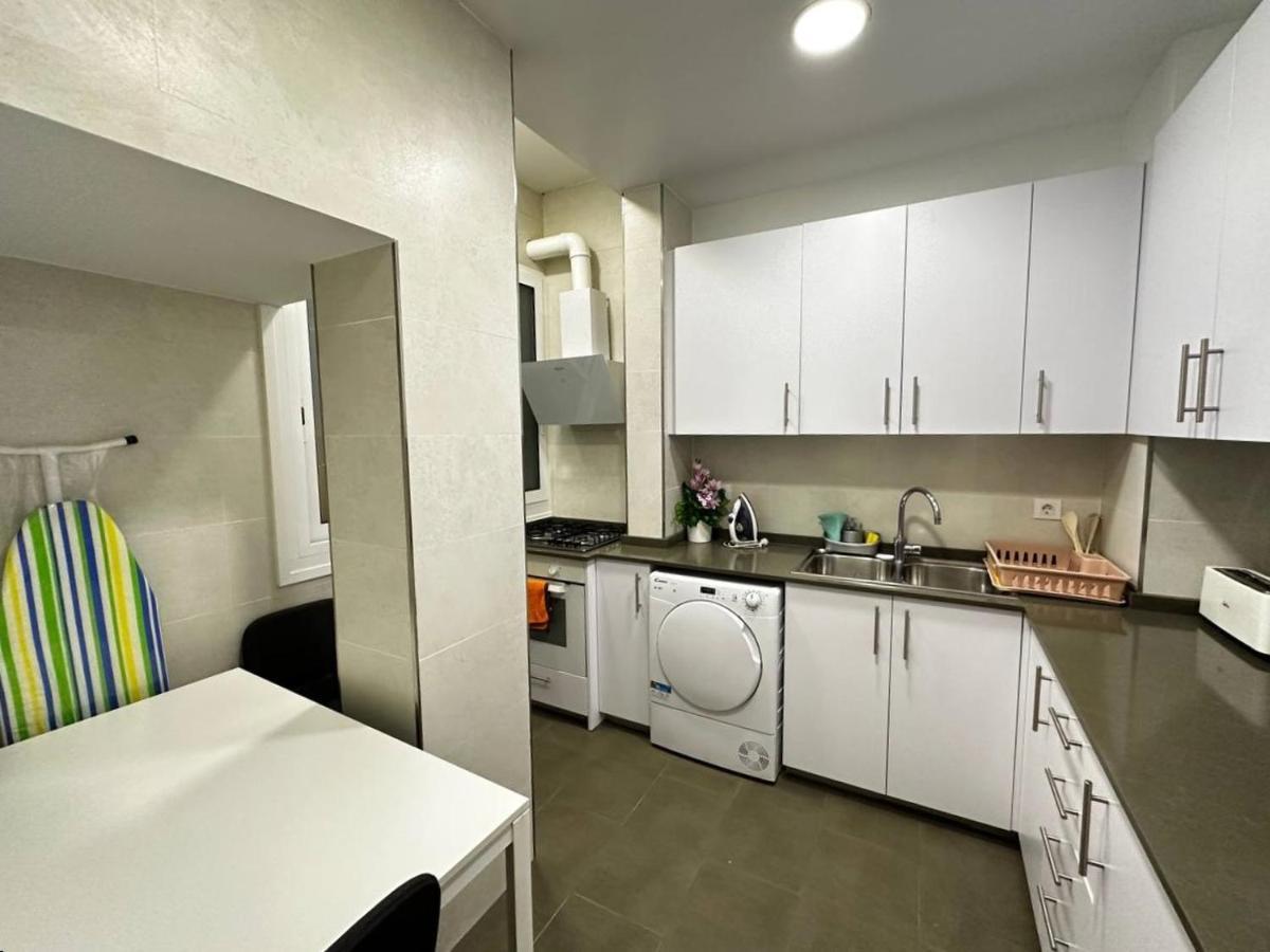 Rooms Nuevo Roger Βαρκελώνη Εξωτερικό φωτογραφία